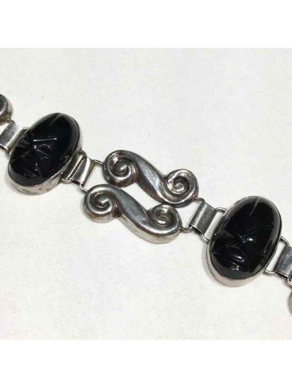 LARGE MEXICO CARVED ONYX FACES LINK STERLING SILVER BRACELET